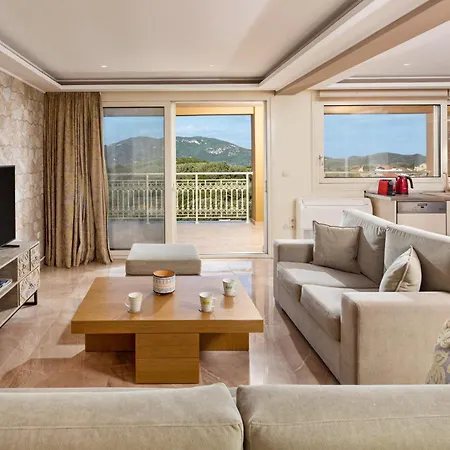 Pantokratoras - Corfu Private Pool & Luxury Retreats Villa