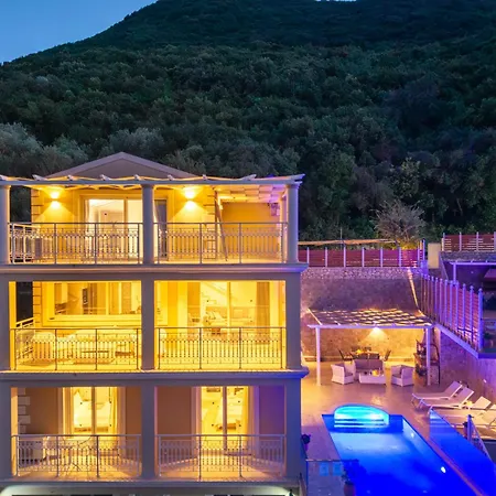 Pantokratoras - Corfu Private Pool & Luxury Retreats Villa Ágios Matthaíos