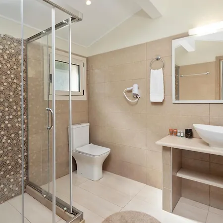 Pantokratoras - Corfu Private Pool & Luxury Retreats