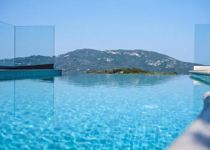 Pantokratoras - Corfu Private Pool & Luxury Retreats * Ágios Matthaíos