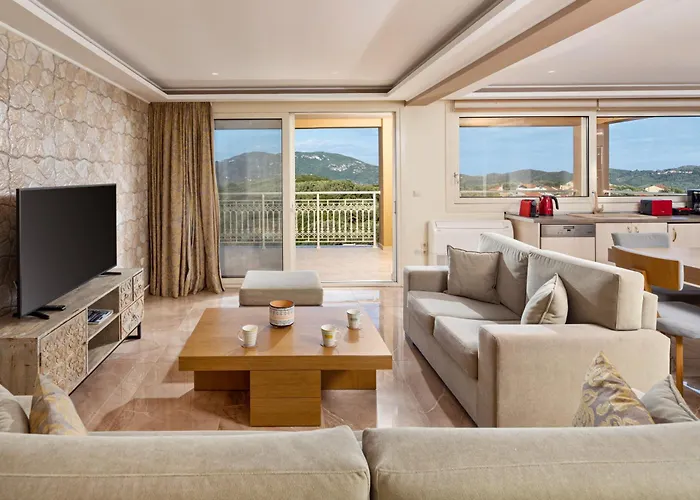 Pantokratoras - Corfu Private Pool & Luxury Retreats 别墅